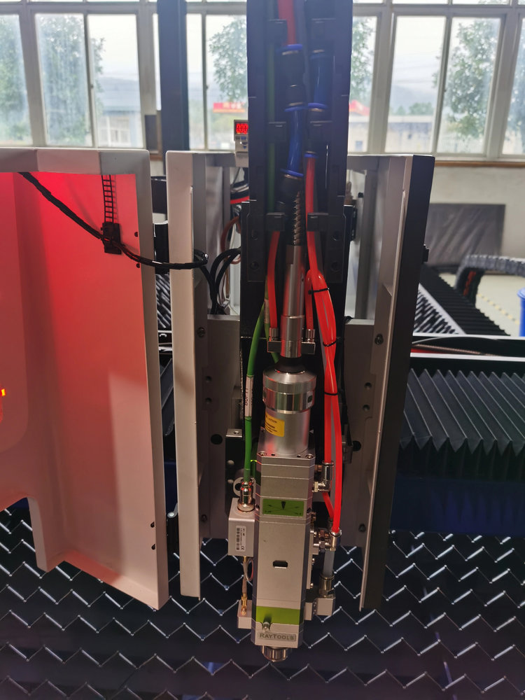 3015 3000W Fiber Laser Cutting - đánh giá và giá Industrial Laser Cutting Machine Price